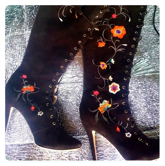 Jimmy Choo Brown embroidered boots - Picture 1 of 3